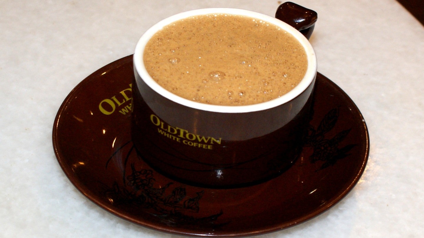 OldTown White Coffee debuta en Caloocan, Filipinas