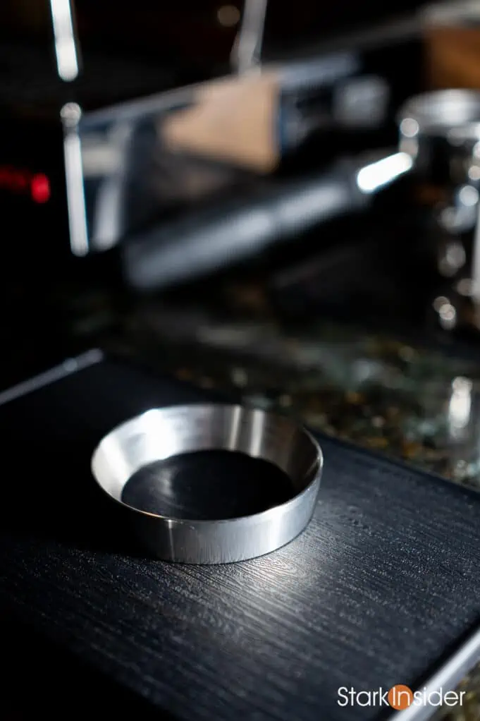 ¿Un embudo de dosificación ayuda al flujo de trabajo del espresso?